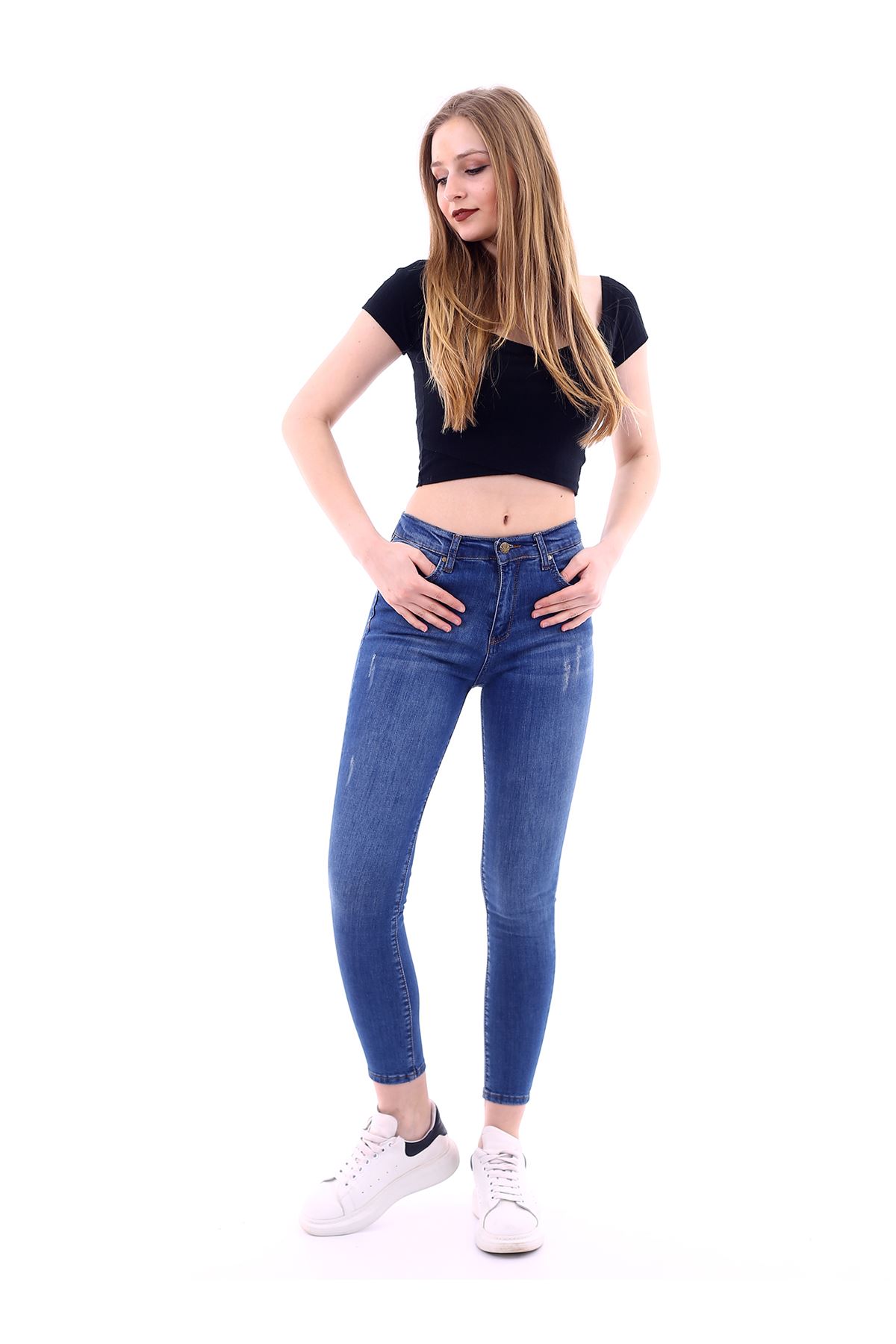 Kadın Mavi Likralı Lazer Tırnaklı Yüksek Bel Denim Kot Pantolon 